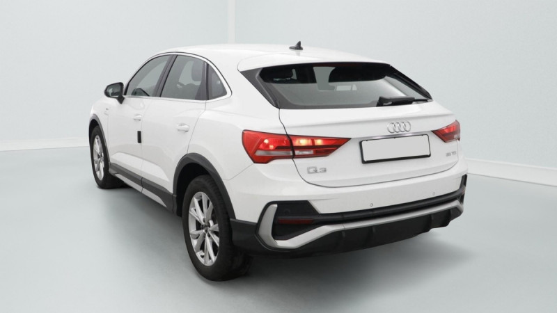 Photo 5 de l'offre de AUDI Q3 Sportback Q3 Sportback 35 TDI 150 ch S tronic 7 S line à 39598€ chez Carlyss automobiles Vitré