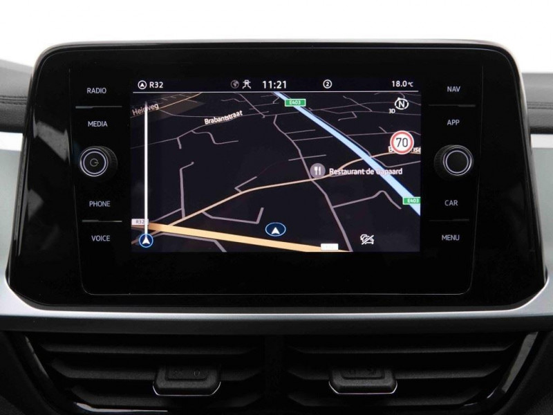 Photo 7 de l'offre de VOLKSWAGEN T-roc 1.0 TSi 115 Life à 27698€ chez Carlyss automobiles Vitré