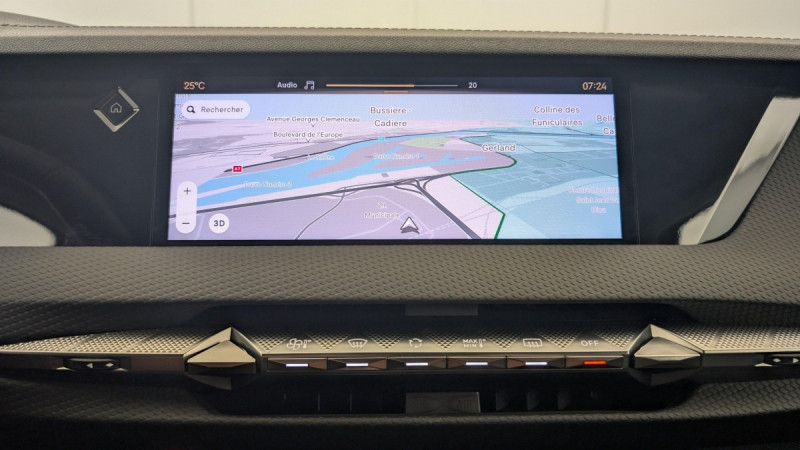 Photo 17 de l'offre de DS DS4 PureTech 130 EAT8 Rivoli à 22311€ chez Carlyss automobiles Vitré