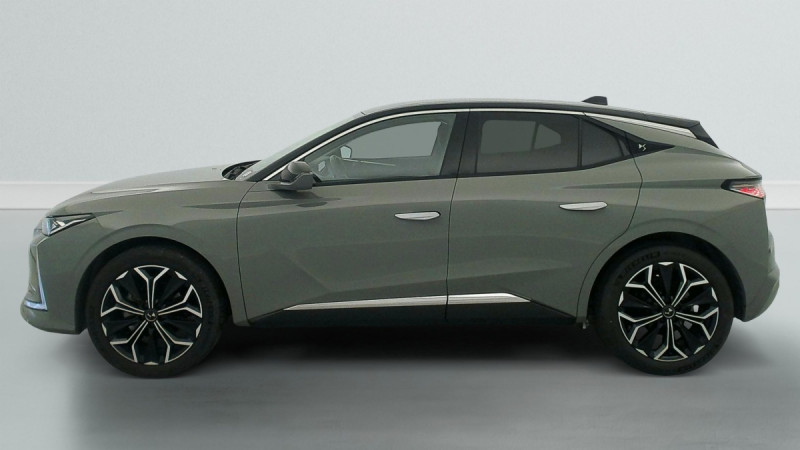 Photo 4 de l'offre de DS DS4 PureTech 130 EAT8 Rivoli à 24972€ chez Carlyss automobiles Vitré