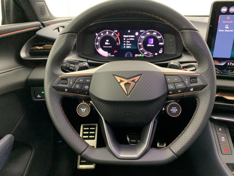 Photo 18 de l'offre de Cupra Terramar 1.5 eTSI Hybrid 150 ch DSG7 V à 36998€ chez Carlyss automobiles Vitré