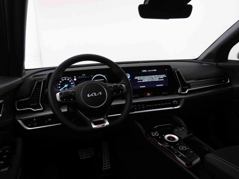 Photo 8 de l'offre de KIA SPORTAGE 1.6T-GDi HEV 215 GT-Line à 38906€ chez Carlyss automobiles Vitré