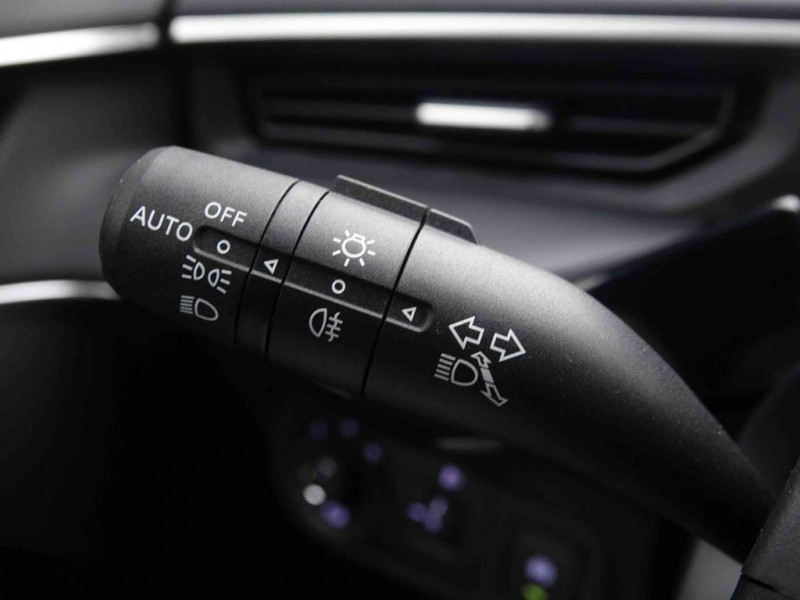 Photo 14 de l'offre de MG Motor MG3 1.5i 115 Comfort à 19121€ chez Carlyss automobiles Vitré