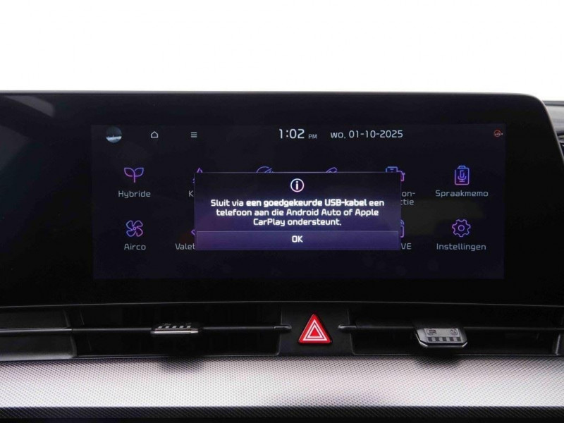 Photo 14 de l'offre de KIA SPORTAGE 1.6T-GDi HEV 215 GT-Line à 38906€ chez Carlyss automobiles Vitré