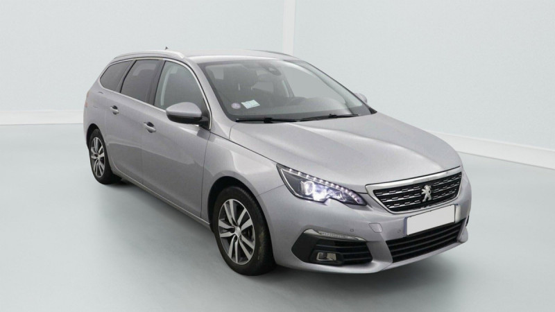 Photo 1 de l'offre de PEUGEOT 308 SW PureTech 130ch S&S EAT8 Allure à 16598€ chez Carlyss automobiles Vitré