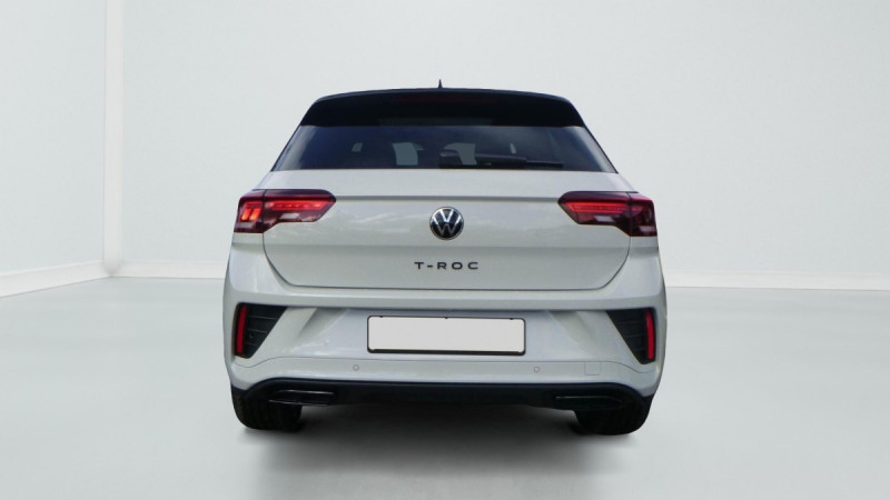 Photo 6 de l'offre de VOLKSWAGEN T-roc T-Roc 1.5 TSI EVO2 150 Start/Stop DSG7 R-Line Edition à 36398€ chez Carlyss automobiles Vitré