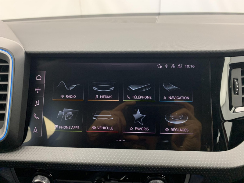 Photo 18 de l'offre de AUDI A1 Sportback 30 TFSI 116 ch S tronic 7 Design à 28998€ chez Carlyss automobiles Vitré