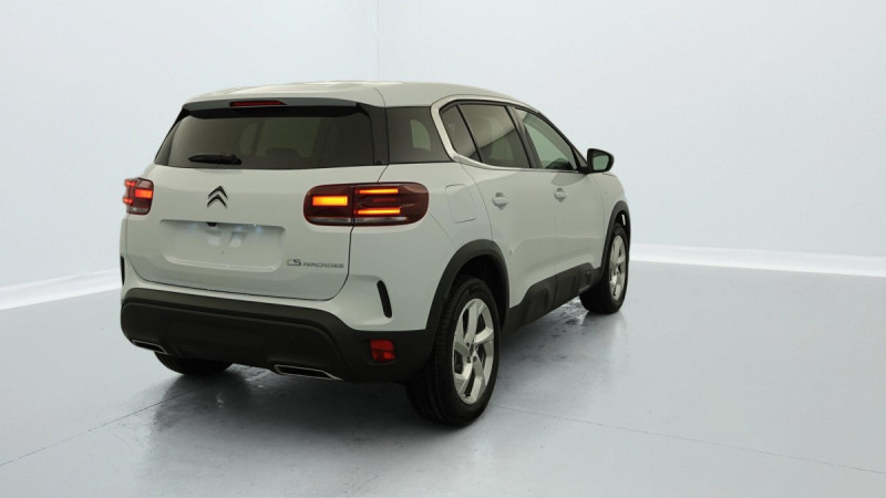 Photo 6 de l'offre de CITROEN C5 Aircross Hybride 136 e-DCS6 Plus à 23998€ chez Carlyss automobiles Vitré
