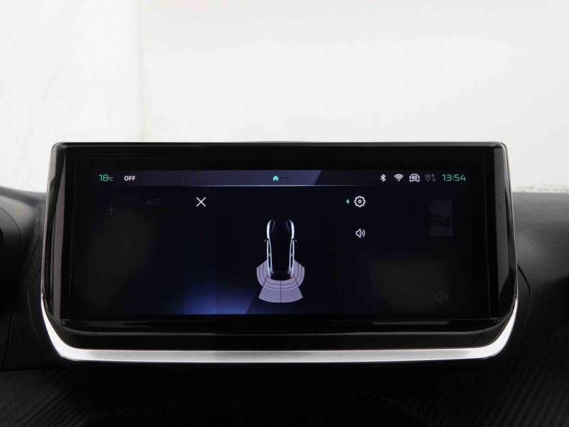 Photo 7 de l'offre de PEUGEOT 208 1.2 T 100 Active à 17498€ chez Carlyss automobiles Vitré