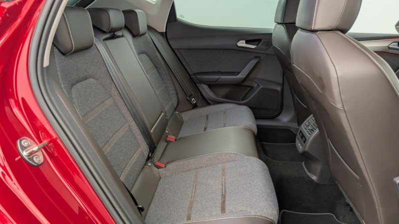 Photo 10 de l'offre de SEAT Leon E-HYBRID 204 CH DSG6 XCELLENCE à 21955€ chez Carlyss automobiles Vitré