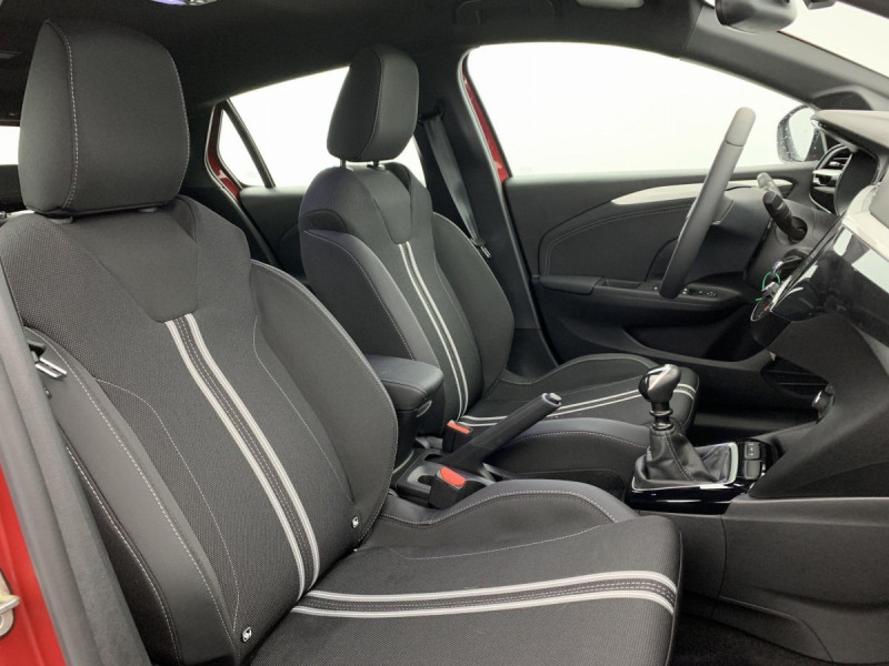 Photo 9 de l'offre de OPEL Corsa 1.2 Turbo 100 ch BVM6 GS à 16958€ chez Carlyss automobiles Vitré