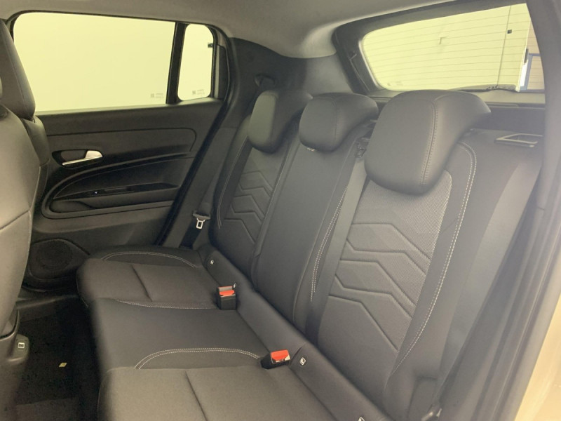 Photo 21 de l'offre de Jeep Avenger 1.2 Turbo T3 100 ch Summit à 23998€ chez Carlyss automobiles Vitré