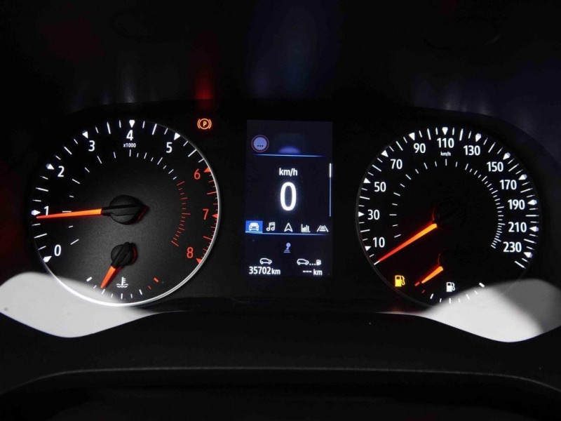 Photo 14 de l'offre de RENAULT CAPTUR 1.0 tce 90 techno à 21198€ chez Carlyss automobiles Vitré