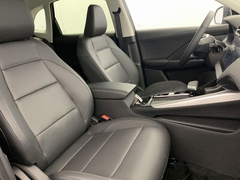 Photo 3 de l'offre de MG Motor ZS 1.5 L Hybrid+ 197 ch Luxury à 23998€ chez Carlyss automobiles Vitré