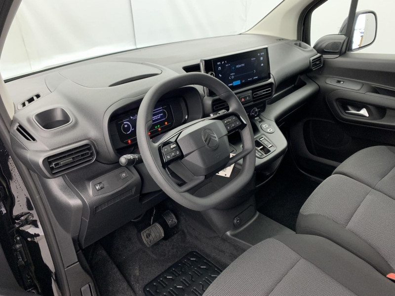 Photo 8 de l'offre de CITROEN BERLINGO VAN TAILLE M 650KG BLUEHDI 130 S&S EAT8 à 21837€ chez Carlyss automobiles Vitré