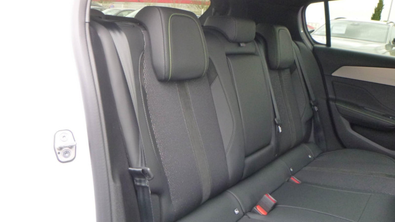 Photo 14 de l'offre de PEUGEOT 308 BlueHDi 130ch S&S EAT8 GT à 29698€ chez Carlyss automobiles Vitré