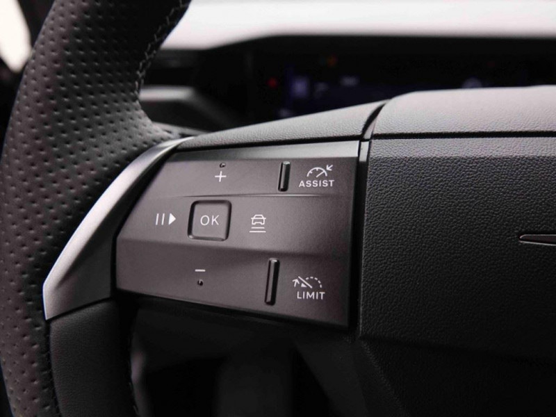 Photo 13 de l'offre de OPEL Grandland 1.2 T Hybrid 145 GS à 35898€ chez Carlyss automobiles Vitré