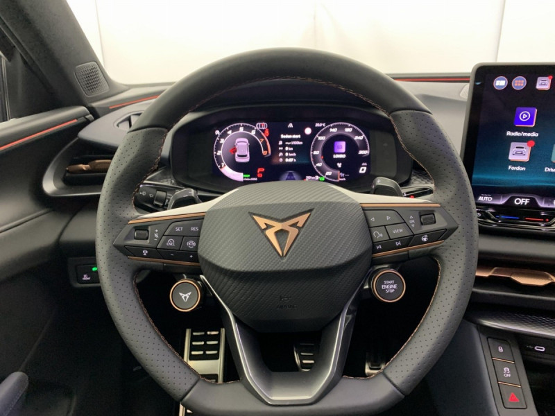 Photo 16 de l'offre de Cupra Terramar 1.5 eTSI Hybrid 150 ch DSG7 V à 36998€ chez Carlyss automobiles Vitré