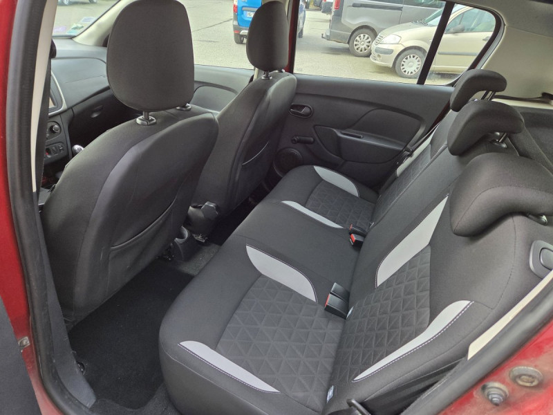 Photo 5 de l'offre de Dacia Sandero (2) Stepway Prestige TCe 90 à 8990€ chez Carlyss automobiles Vitré