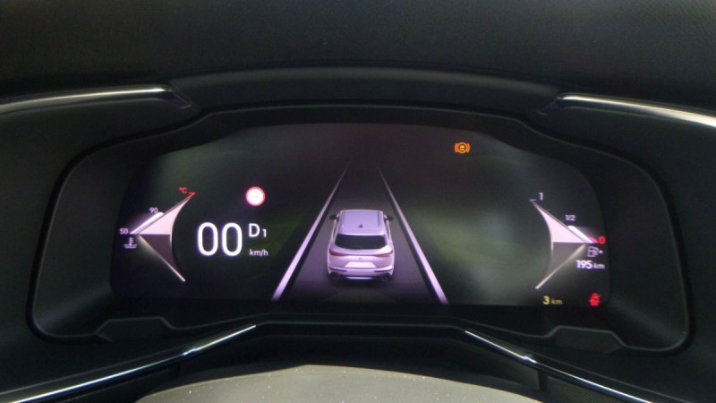 Photo 6 de l'offre de DS DS7 BlueHDi 130 EAT8 Pallas à 34987€ chez Carlyss automobiles Vitré