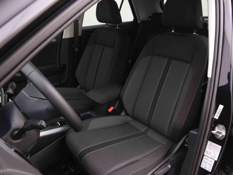 Photo 5 de l'offre de VOLKSWAGEN T-roc 1.0 TSi 115 Life à 27698€ chez Carlyss automobiles Vitré