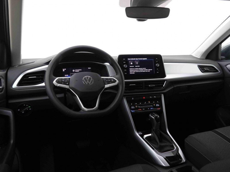 Photo 8 de l'offre de VOLKSWAGEN T-roc 1.5 TSi 150 DSG Life à 32898€ chez Carlyss automobiles Vitré