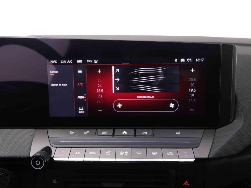 Photo 13 de l'offre de OPEL Astra 1.5 TURBO D 130 BVA8 GS LINE à 25198€ chez Carlyss automobiles Vitré