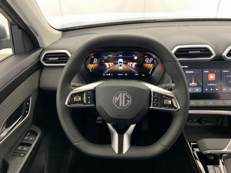 Photo 14 de l'offre de MG Motor ZS 1.5 L Hybrid+ 197 ch Comfort à 21998€ chez Carlyss automobiles Vitré
