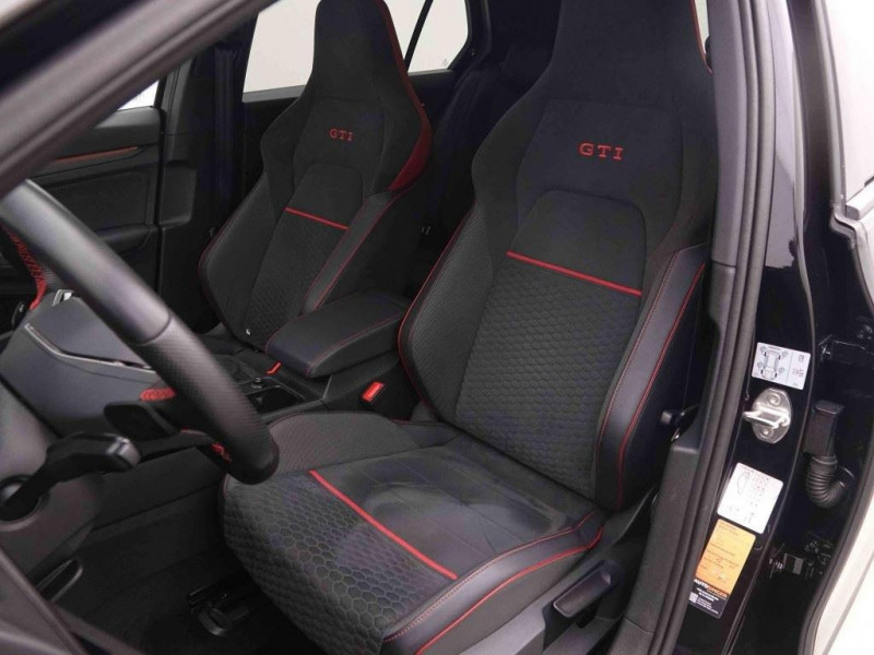 Photo 7 de l'offre de Volkswagen Golf GTi 2.0 TSi 300 DSG Clubsport à 46965€ chez Carlyss automobiles Vitré