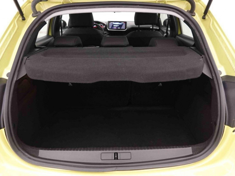 Photo 3 de l'offre de PEUGEOT 208 208 II(2) 1.2 PureTech 100ch Active à 16532€ chez Carlyss automobiles Vitré