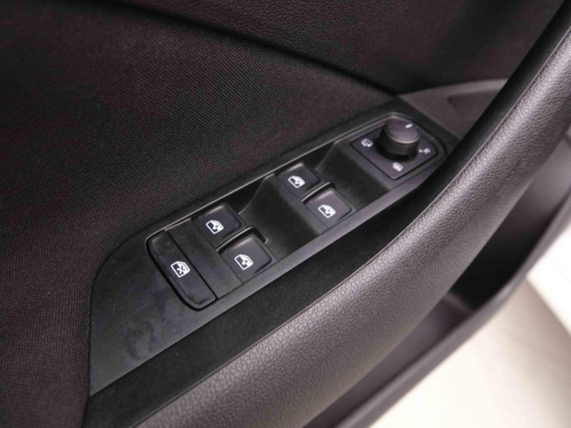 Photo 20 de l'offre de SKODA Scala 1.0 TSi 95 Edition à 21198€ chez Carlyss automobiles Vitré