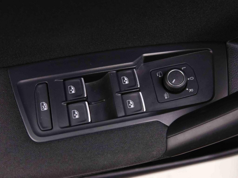 Photo 18 de l'offre de VOLKSWAGEN Tiguan Allspace 1.5 TSi 150 DSG Comfortline 7pl à 35329€ chez Carlyss automobiles Vitré