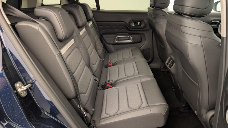 Photo 10 de l'offre de CITROEN C5 Aircross BlueHDi 130 EAT8 Max à 26998€ chez Carlyss automobiles Vitré