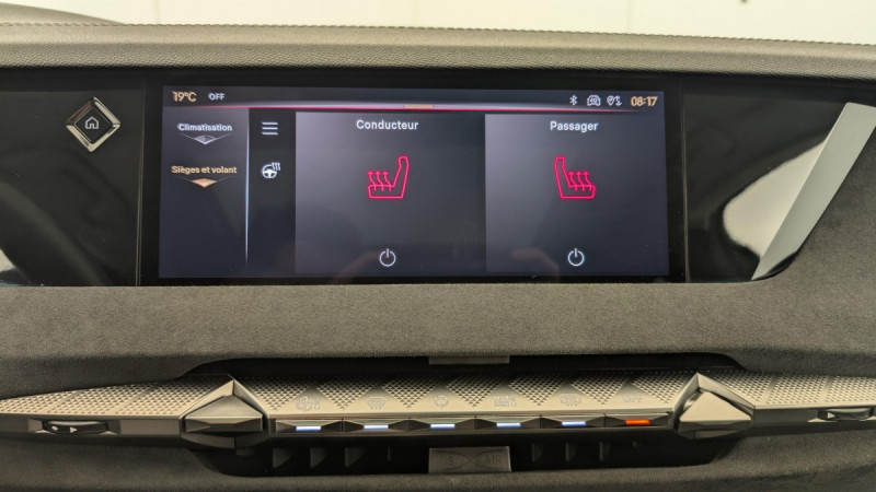 Photo 20 de l'offre de DS DS4 PureTech 130 EAT8 Performance Line+ à 22885€ chez Carlyss automobiles Vitré
