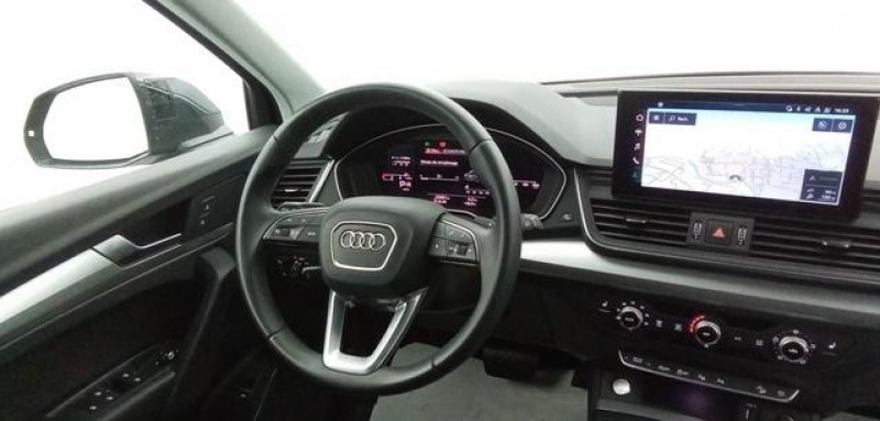 Photo 11 de l'offre de Audi Q5 Sportback Q5 Sportback 35 TDI 163 S tronic 7 Design à 44998€ chez Carlyss automobiles Vitré