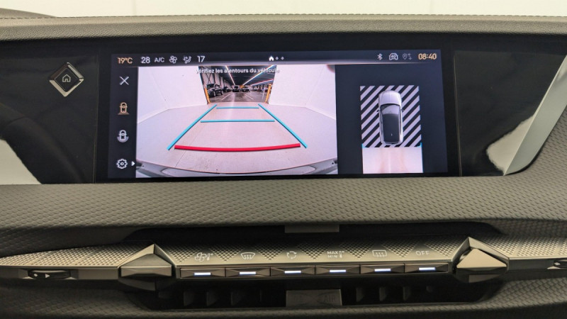 Photo 18 de l'offre de DS DS4 PureTech 130 EAT8 Rivoli à 24430€ chez Carlyss automobiles Vitré