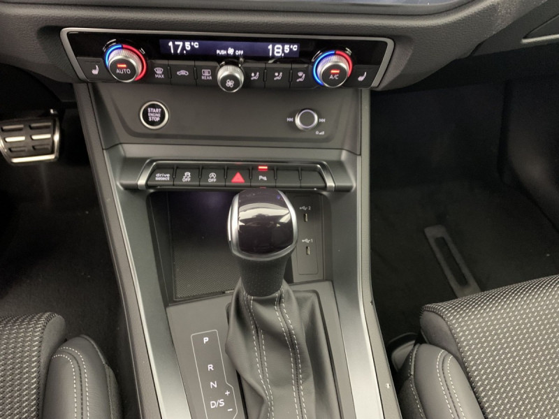 Photo 5 de l'offre de AUDI Q3 Sportback 35 TDI 150 ch S tronic 7 S line à 47498€ chez Carlyss automobiles Vitré