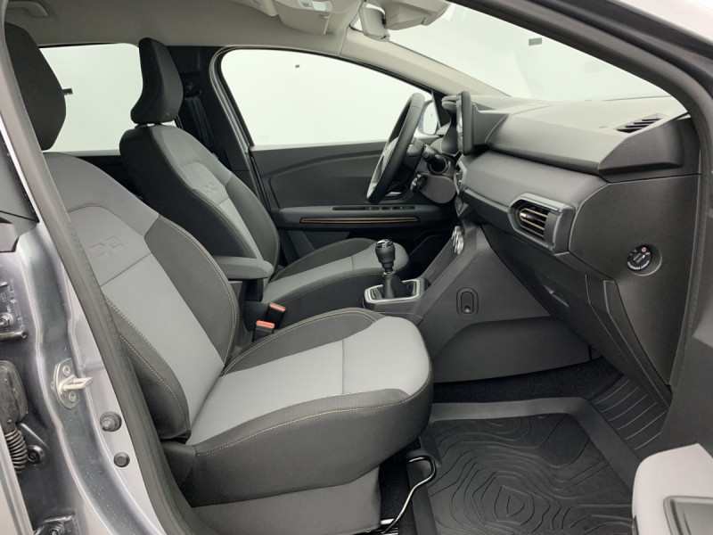 Photo 9 de l'offre de Dacia Jogger TCe 110 7 places GSR2 Extreme à 21998€ chez Carlyss automobiles Vitré