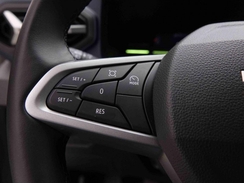 Photo 17 de l'offre de DACIA DUSTER 1.2 Mild Hybrid 130 Expression à 24698€ chez Carlyss automobiles Vitré