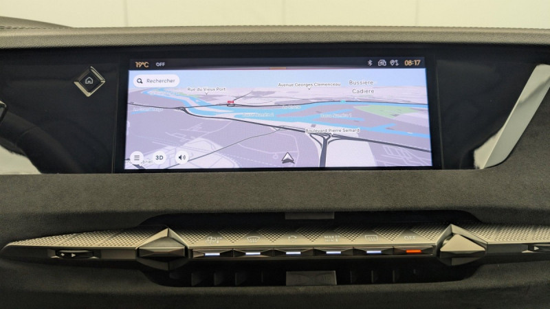 Photo 17 de l'offre de DS DS4 PureTech 130 EAT8 Performance Line+ à 22885€ chez Carlyss automobiles Vitré