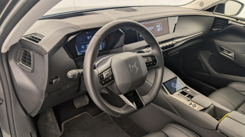 Photo 15 de l'offre de DS DS4 PureTech 130 EAT8 Rivoli à 22544€ chez Carlyss automobiles Vitré