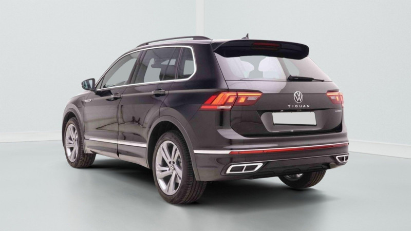 Photo 3 de l'offre de VOLKSWAGEN Tiguan 1.4 eHybrid 245 PHEV R-Line à 48698€ chez Carlyss automobiles Vitré
