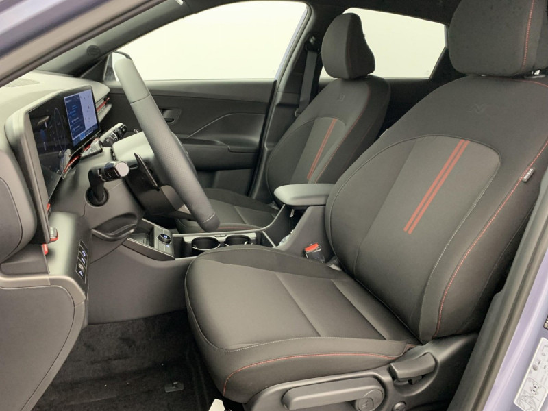 Photo 20 de l'offre de HYUNDAI KONA HYBRID 129 CREATIVE N Line à 28518€ chez Carlyss automobiles Vitré