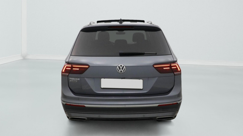 Photo 4 de l'offre de VOLKSWAGEN Tiguan Allspace Tiguan Allspace 1.5 TSI 150 EVO DSG7 Carat à 34598€ chez Carlyss automobiles Vitré