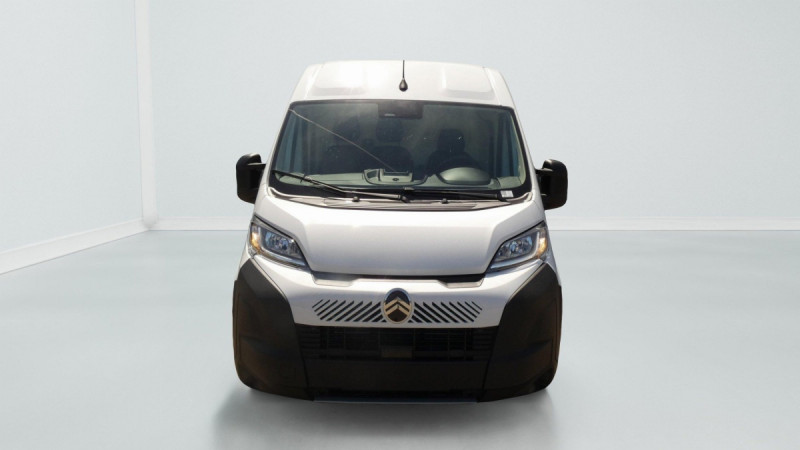 Photo 5 de l'offre de CITROEN Jumper Fourgon TOLE 35 L2H2 180 S&S BVA8 à 31437€ chez Carlyss automobiles Vitré