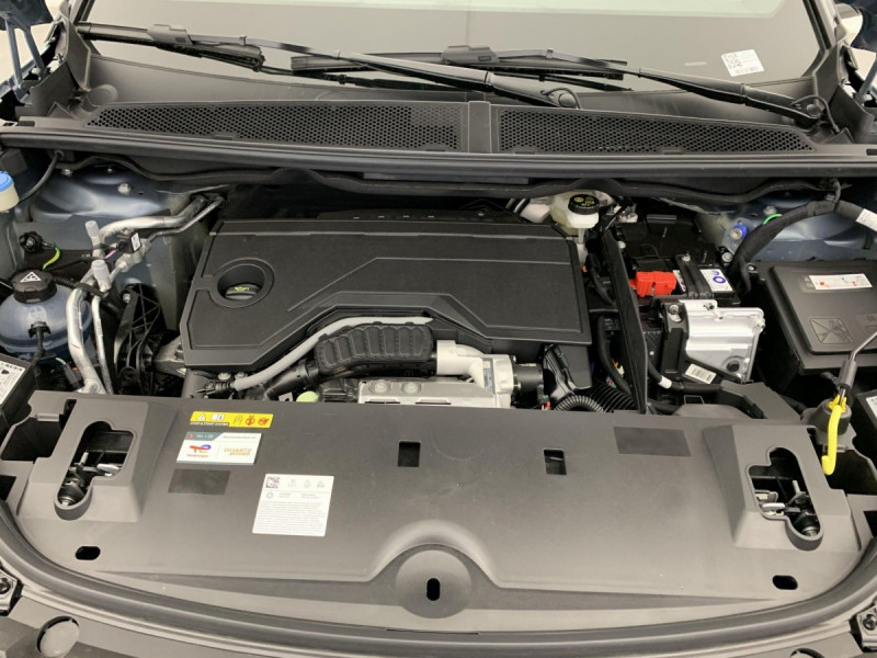 Photo 23 de l'offre de PEUGEOT 3008 Hybrid 145 e-DCS6 GT à 32958€ chez Carlyss automobiles Vitré