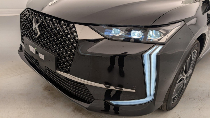 Photo 21 de l'offre de DS DS4 PureTech 130 EAT8 Rivoli à 24430€ chez Carlyss automobiles Vitré