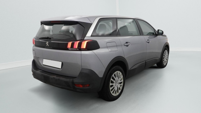 Photo 7 de l'offre de PEUGEOT 5008 PURETECH 130CH S&S BVM6 ACCES à 16598€ chez Carlyss automobiles Vitré