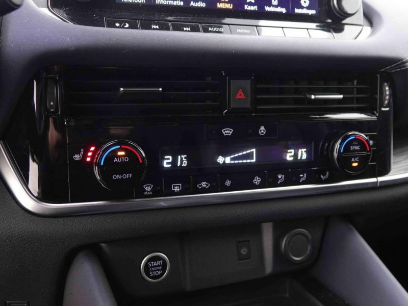 Photo 8 de l'offre de NISSAN QASHQAI 1.3 DiG-T 158 X-Tronic Tekna à 33998€ chez Carlyss automobiles Vitré