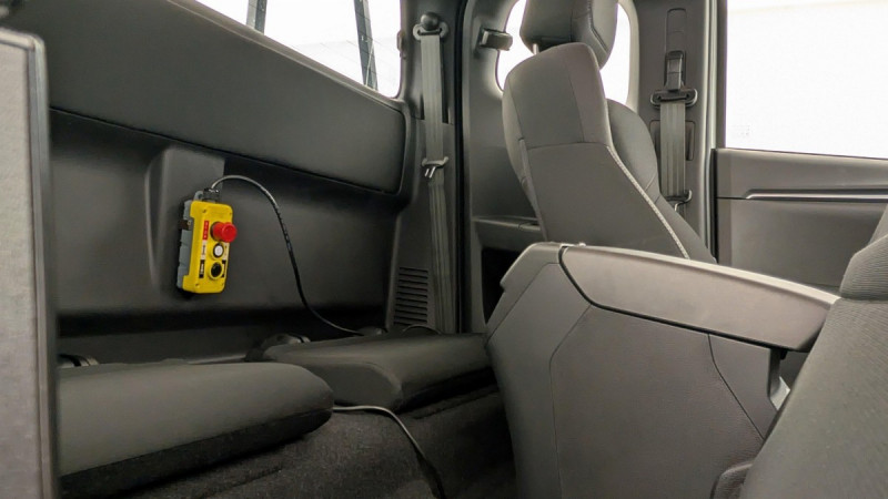 Photo 3 de l'offre de ISUZU D-MAX 1.9 4X4 SPACE CAB N60 B.B+  AT TO WORK à 46719€ chez Carlyss automobiles Vitré